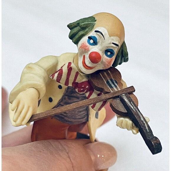 VTG ANRI Toriart Clown Figurines Italy Hand Painted Lot of 4 w/ Instruments EUC - Picture 9 of 12